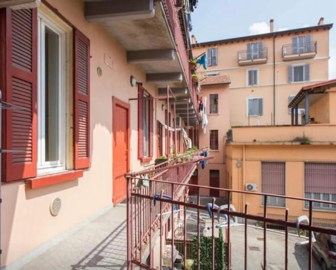 Cozy Studio Furnished In The Hearth Of Milan