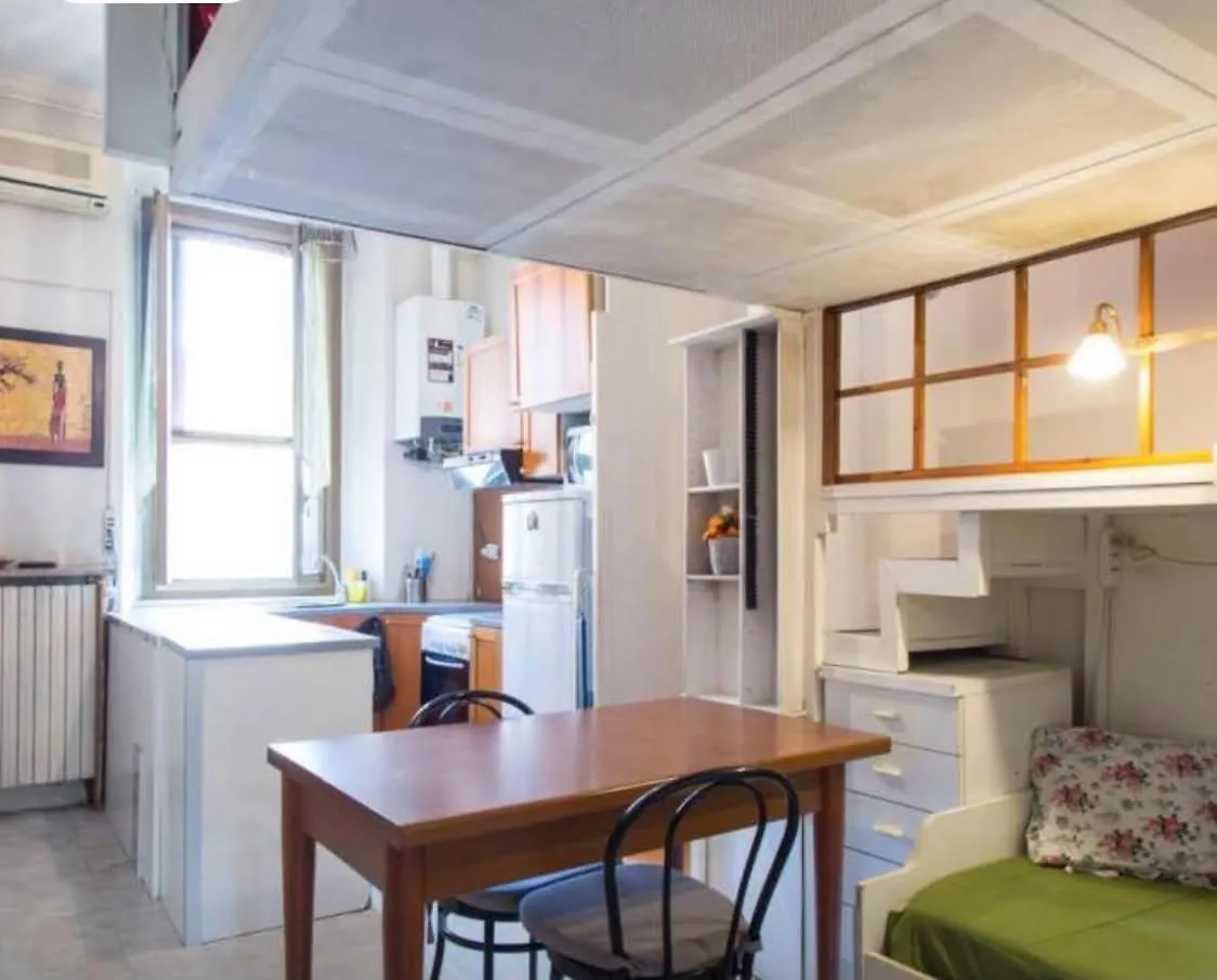 Cozy Studio Furnished In The Hearth Of Milan 0*,